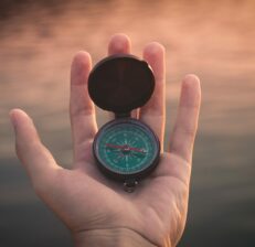 aron-visuals-3jBU9TbKW7o-unsplash